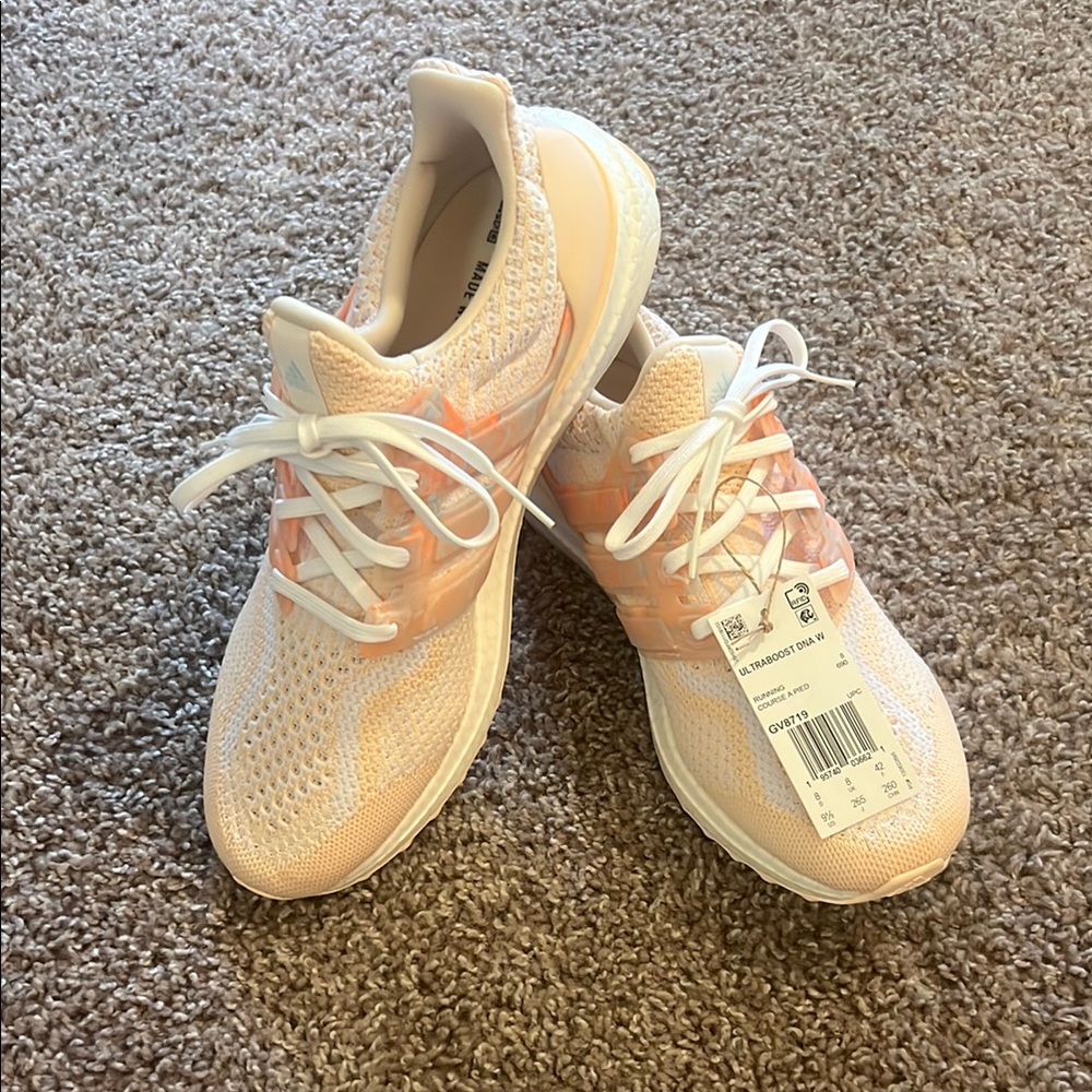 Adidas Women's Ultraboost DNA Shoes